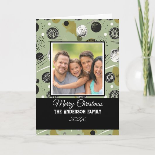 Modern Green Boho Abstract Christmas Family Photo カード (正面)