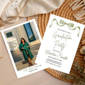 Modern Green Bow Graduation Class of 2026 Photo 招待状