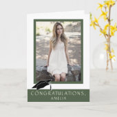 Modern Green Congratulations Graduation Photo カード (黄色い花)