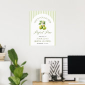 Modern Green Gingham Perfect Pear Bridal Shower ポスター (ホームオフィス)