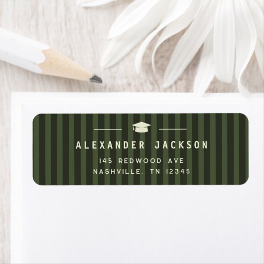 Modern Green Stripes Graduation Return Address ラベル (インサイチュ)