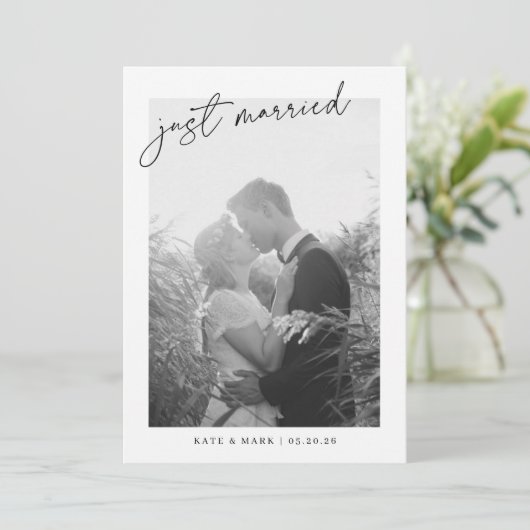Modern Hand Script Just Married Photo Wedding 案内状 (スタンド正面)