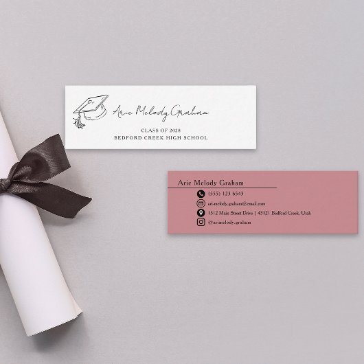Modern Handwritten Script Graduate Name Card スキニー名刺