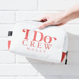 Modern I Do Crew Bold Red Bridesmaid ドップキット