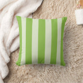 Modern Indoor/Outdoor Green Stripe クッション (ブランケット)