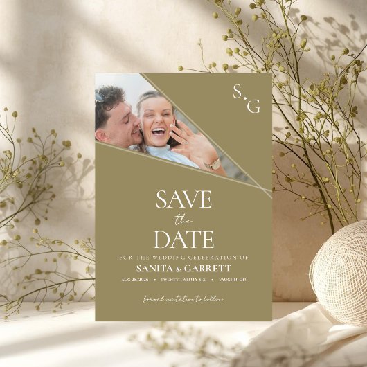 Modern Intersecting Lines Save The Date Card 招待状