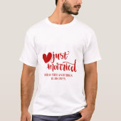 Modern Just Married Typography Couple Custom Name Tシャツ (正面)