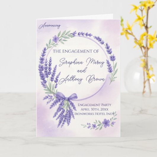 Modern Lavender Typography Engagement Party Invite カード (黄色い花)