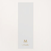 Modern Light Gray Gold Script Monogram ヨガマット (正面)