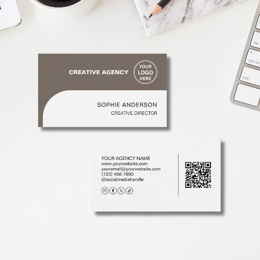 Modern Logo QR Social Media Creative Agency 名刺