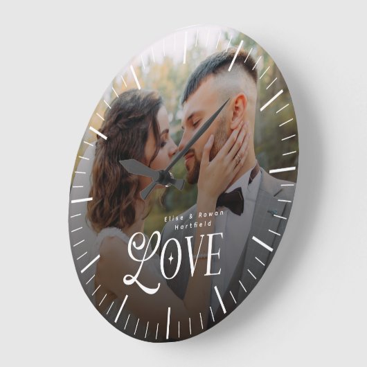Modern Love Custom Wedding Photo Couples Monogram ラージ壁時計 (傾斜)