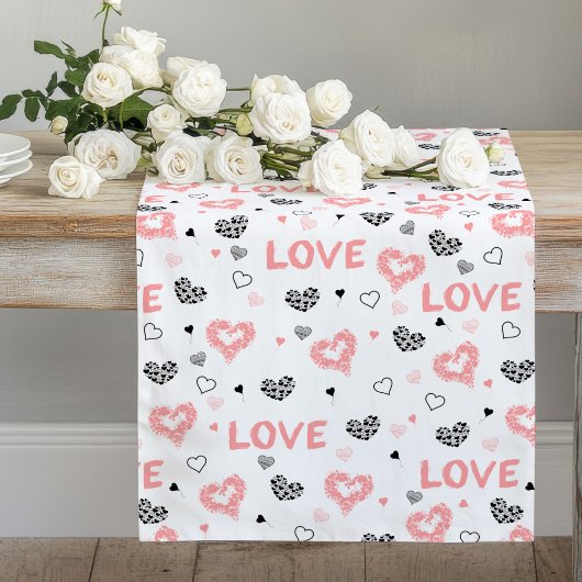 Modern Love Text Sketch Heart Wedding Table Runner ロングテーブルランナー