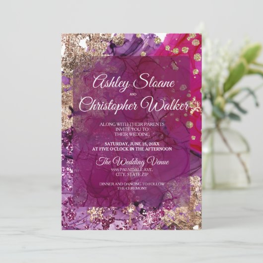 Modern Magenta Plum Gold QR code Wedding 招待状 (スタンド正面)