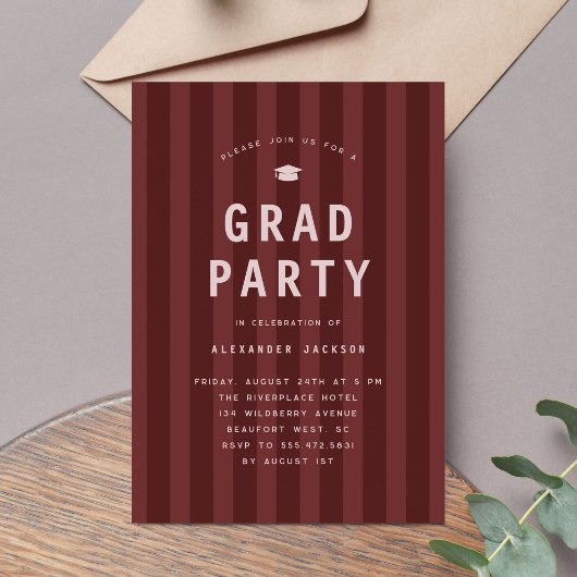 Modern Maroon Sporty Stripes Graduation Party 招待状