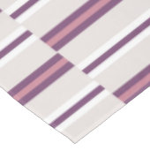 Modern Mauve and Plum Stripe テーブルクロス (アングル)