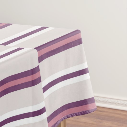 Modern Mauve and Plum Stripe テーブルクロス (インサイチュ)