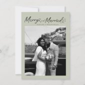 Modern Merry and Married Newlywed Script Christmas シーズンカード (正面)