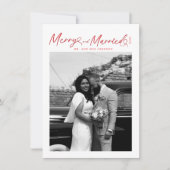 Modern Merry and Married Newlywed Script Christmas シーズンカード (正面)