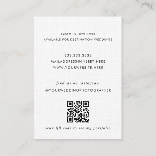 Modern Minimal Black White 3 Photo Vertical 名刺 (裏面)