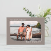 Modern Minimal Curved Frame 1 Photo Christmas シーズンカード (スタンド正面)