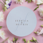 Modern Minimal Elegant Script Monogram Wedding ラウンドシール<br><div class="desc">Modern Minimal Elegant Script Monogram Wedding Classic Round Sticker Add a touch of elegance to your wedding with these modern, minimalist, and elegant script monogram classic round stickers. Crafted in classic light blue and Roman Coffee colors, these stickers are perfect for sealing invitations, favor bags, or adding a personalized touch...</div>