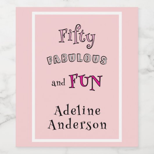 Modern Minimal Fifty Fabulous Pink 50th Birthday ワインラベル (シングルラベル)