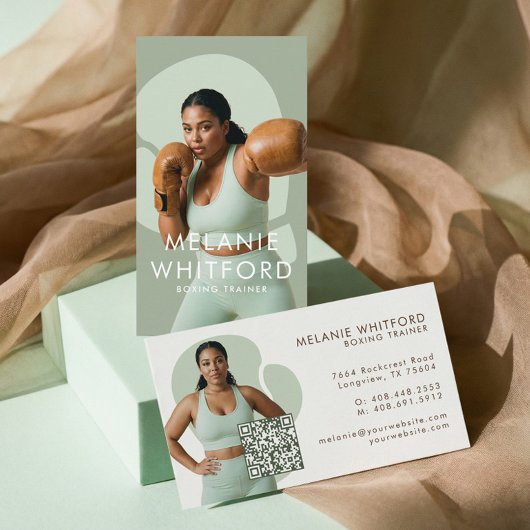 Modern Minimal Fitness Boxing Trainer Photo QR 名刺