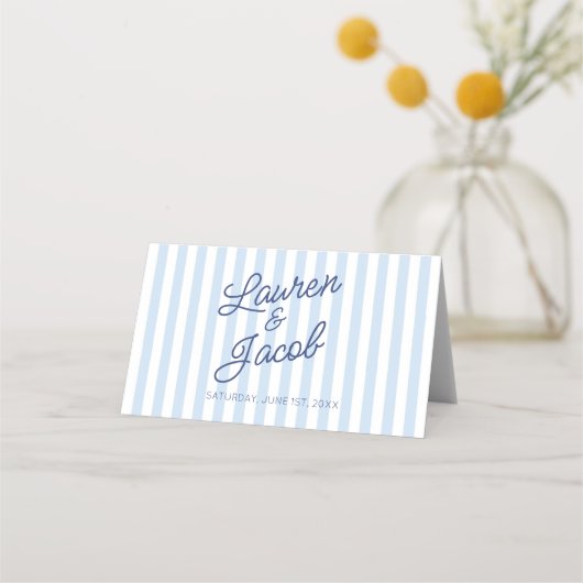 Modern Minimal Minimalist Blue Stripes Wedding プレイスカード (裏面)
