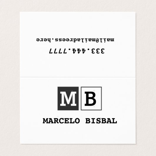 Modern Minimal Typography White Paper Square 名刺 (外部フラット)