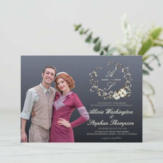 Modern Minimal Winter Floral Wedding 招待状 (スタンド正面)