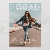 Modern Minimalist 2026 Grad College Graduation 案内状 (正面)