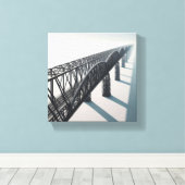 Modern Minimalist Architectural Bridge - Infinite  キャンバスプリント (インサイチュ (ウッドフロア))