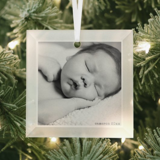Modern Minimalist Baby Photo Birth Year Christmas ガラスオーナメント (インサイチュ)