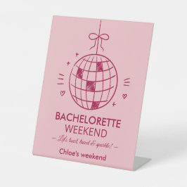 Modern Minimalist Bachelorette Weekend | Pink 台座サイン