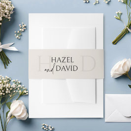 Modern Minimalist Black and Ivory Monogram Wedding 招待状ベリーバンド