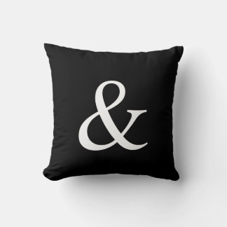 Modern Minimalist Black and White Ampersand  クッション