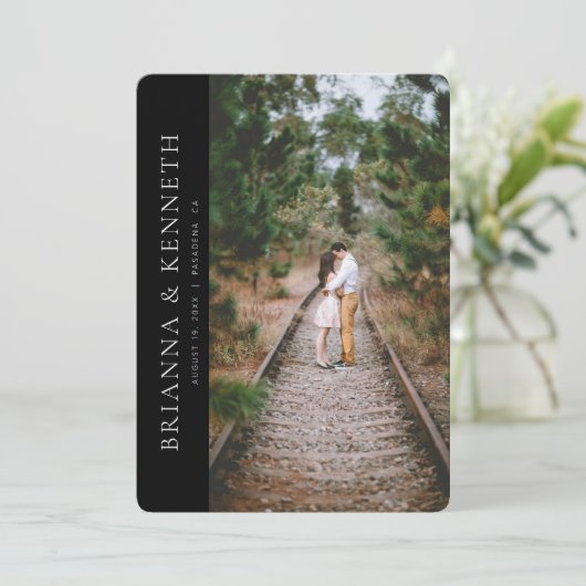 Modern Minimalist Black Photo Save the Date 招待状 (スタンド正面)