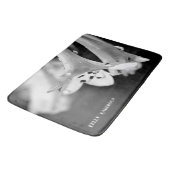 Modern Minimalist Black & White Flower with ursign バスマット (アングル)