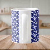 Modern Minimalist Blue and White Paisley Monogram コーヒーマグカップ