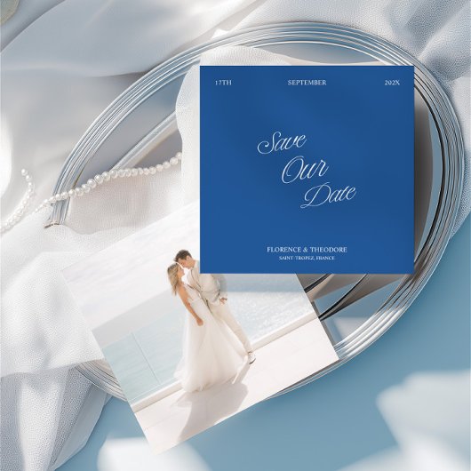 Modern Minimalist Blue & White Photo Save the Date 招待状