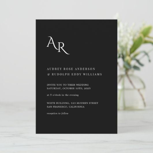 Modern Minimalist Elegant Black White Wedding 招待状 (スタンド正面)