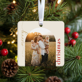 Modern Minimalist Gold and Red Script Christmas メタルオーナメント