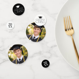 Modern Minimalist Graduation Photo コンフェッティ