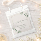 Modern Minimalist Green Geometric Frame Wedding フェイバーバッグ (クリップ留めされた状態)