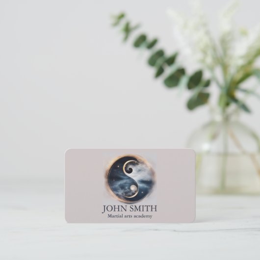 Modern Minimalist Martial Arts Yin Yang Karate  名刺 (スタンド正面)
