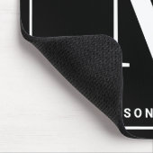 Modern Minimalist Monogram & Name - Stylish Black マウスパッド (コーナー)