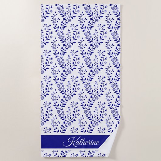Modern Minimalist Navy Blue White Floral Script ビーチタオル (正面)