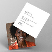 Modern Minimalist Photo & Socials Beauty スクエア名刺