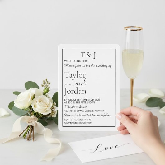 Modern Minimalist Rounded Corner Black & White 招待状