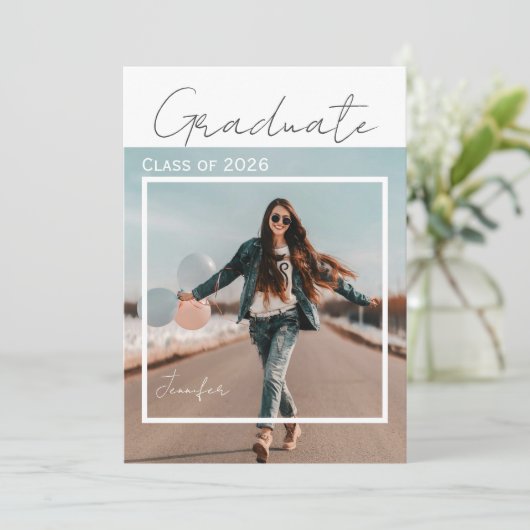 Modern Minimalist Script Photo Graduation Party 招待状 (スタンド正面)